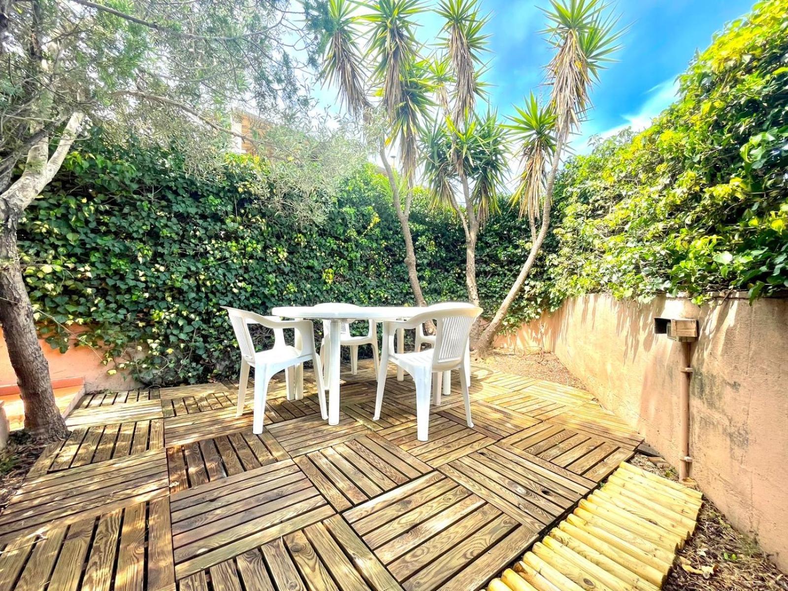 Appartamento Le Corti Sarde Garden Bari Sardo Esterno foto